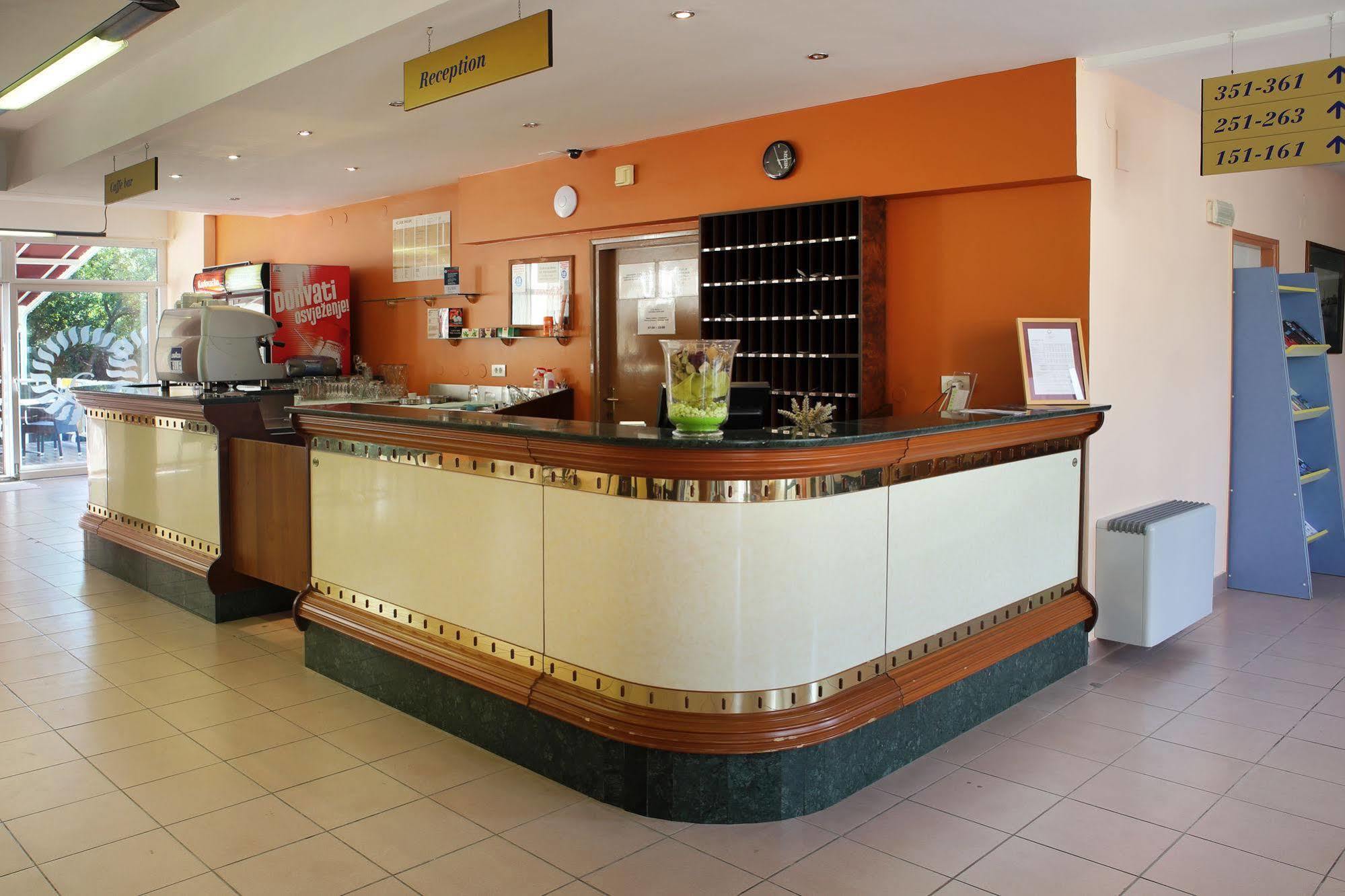 Villa Lovorka - Hotel Resort Drazica Krk Town Exteriör bild